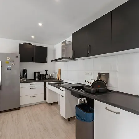 Koeln,leverkusen Bahnhof,innenstadt,messe דירה לברקוסן