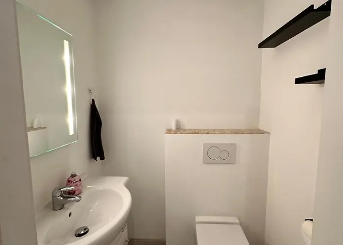 Koeln,leverkusen Bahnhof,innenstadt,messe