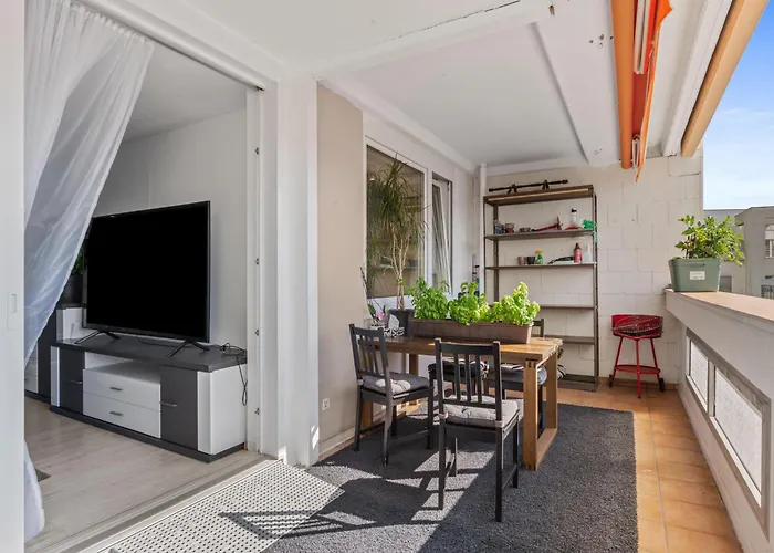 Koeln,leverkusen Bahnhof,innenstadt,messe Appartement